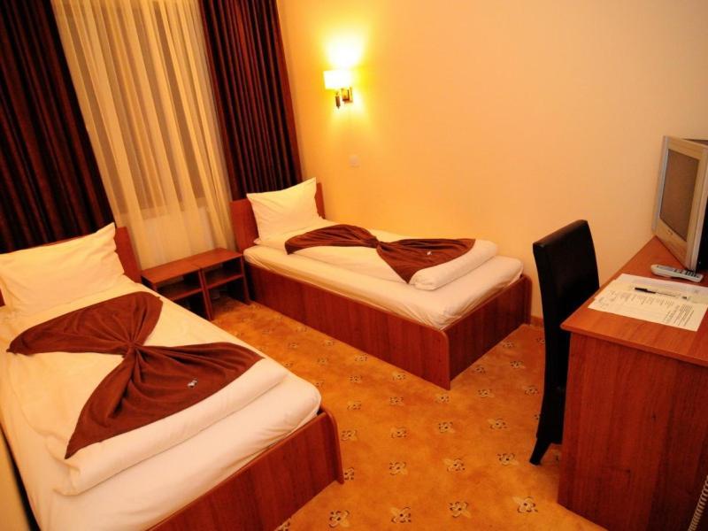 Hotel Termal Geoagiu Băi Exteriör bild