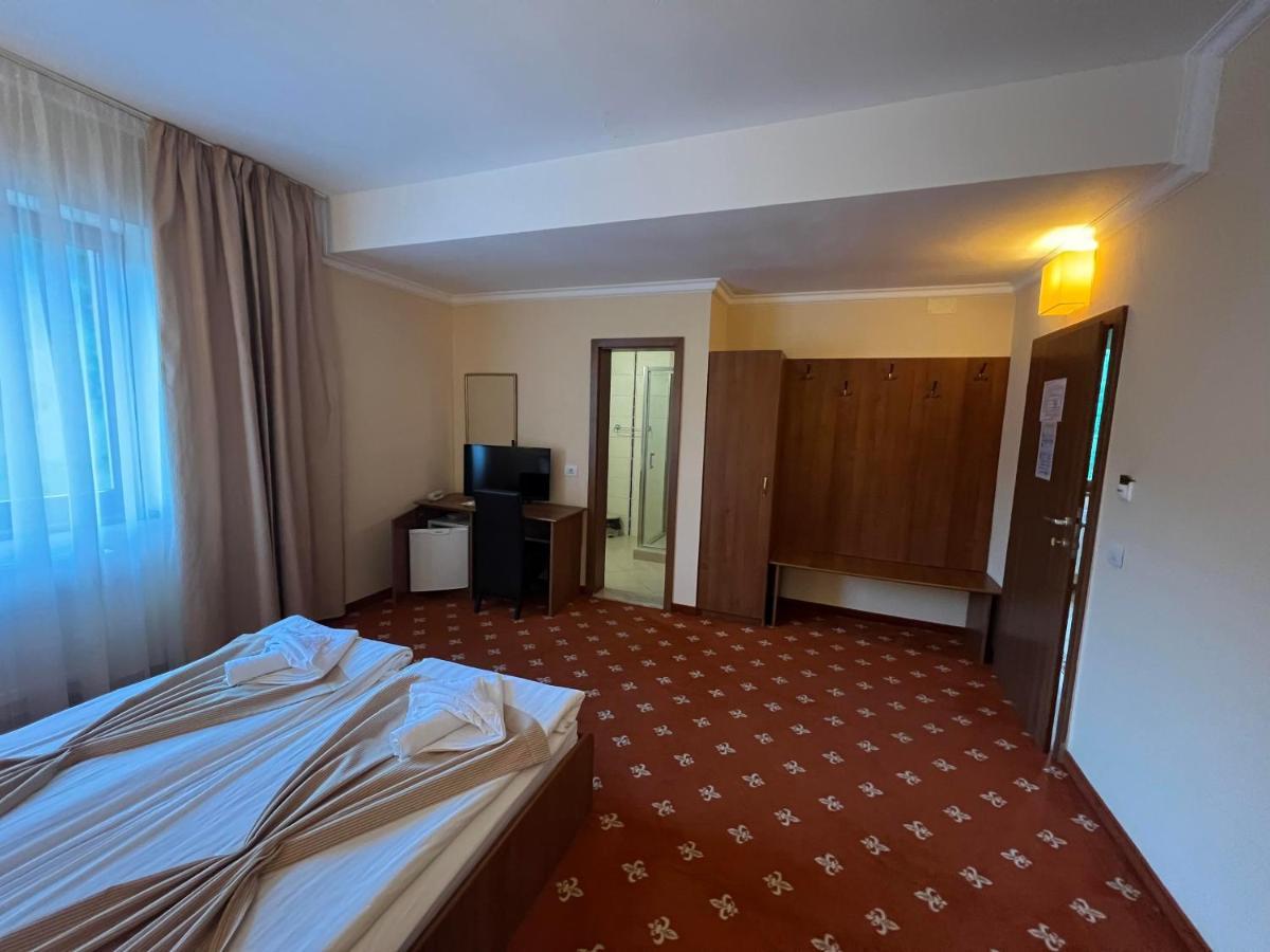 Hotel Termal Geoagiu Băi Exteriör bild