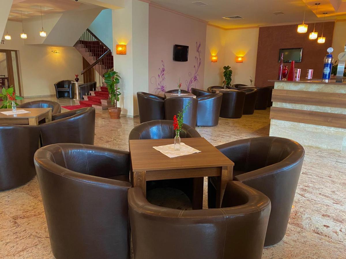 Hotel Termal Geoagiu Băi Exteriör bild