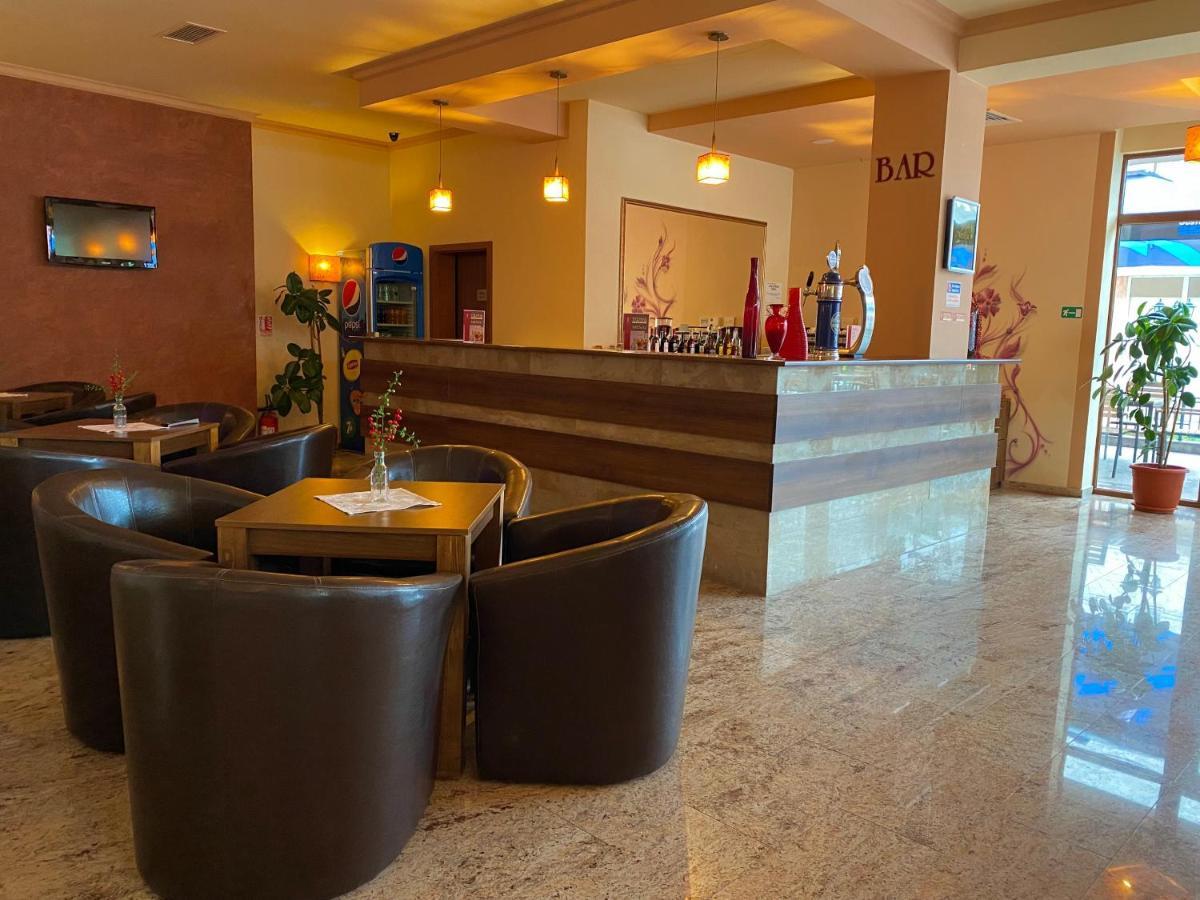 Hotel Termal Geoagiu Băi Exteriör bild